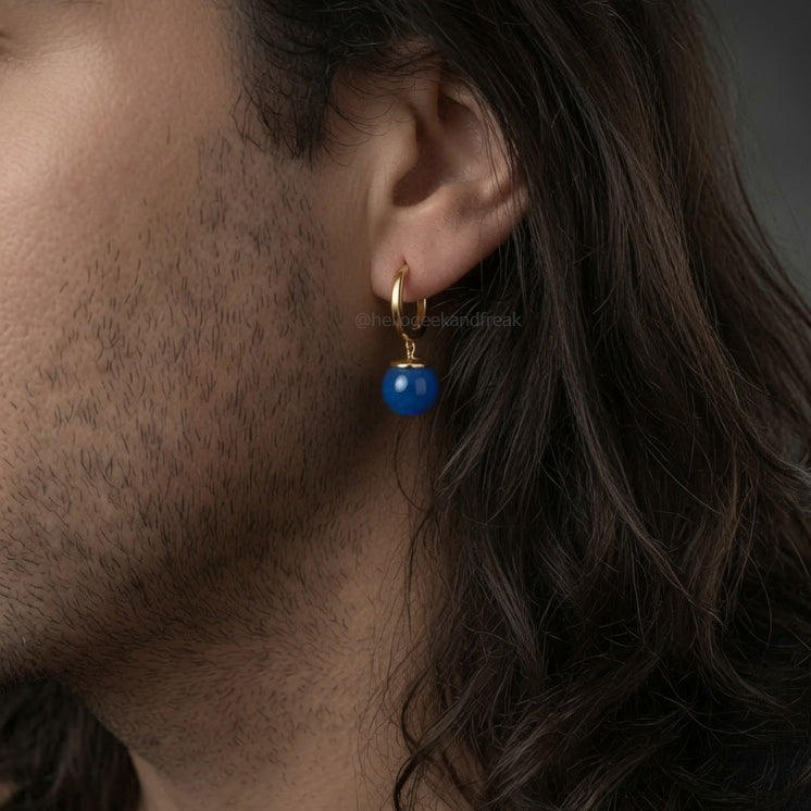 Pendientes con aro dorado y gota azul brillante