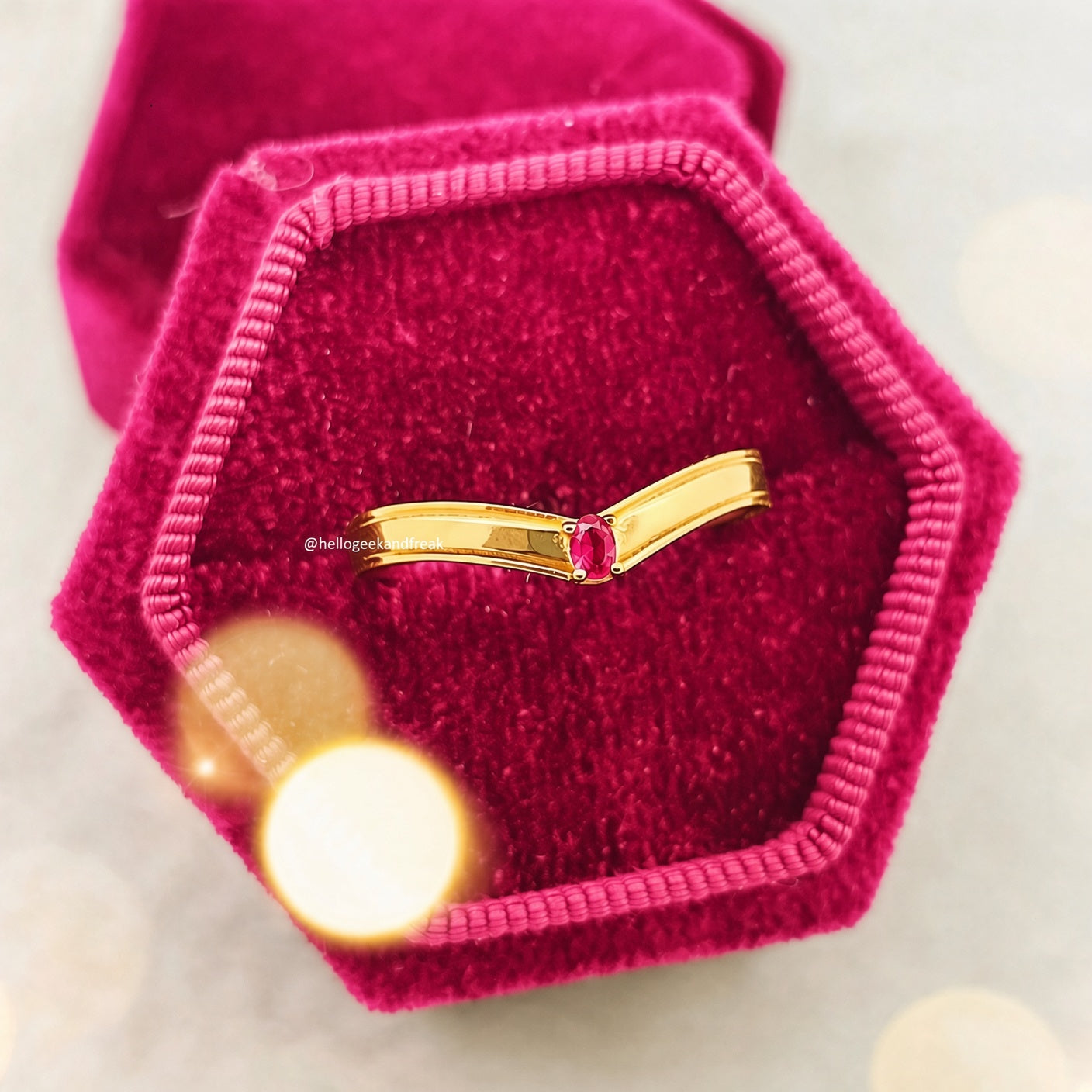 Anillo Tiara Fucsia